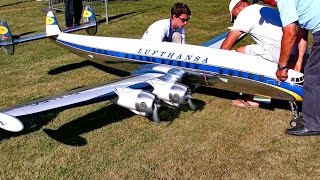 LOCKHEED L1049G SUPER CONSTELLATION GIANT RC SCALE MODEL AIRLINER LOW PASS AND SHOW FLIGHT [upl. by Husain947]