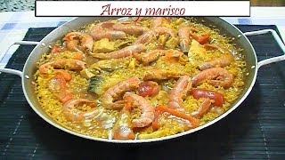 Arroz y marisco  Receta de Cocina en Familia [upl. by Airalednac6]