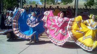 Baile Folklorico De Santa Fe LA NEGRA 514113gp [upl. by Tzong656]