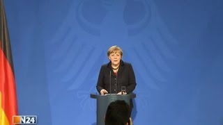 Rücktritt von Papst Benedikt XVI  Statement von Angela Merkel [upl. by Neitsirk743]