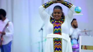 ዘማሪ መክሊት የእርሱ ውለታ አለብኝ   Prophet Suraphel Demissie  PRESENCE GospelMission [upl. by Yves229]