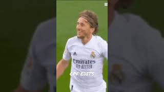 Rakitic VS Modric 🥶 shorts edit football footballshorts realmadrid barcelona [upl. by Silver]