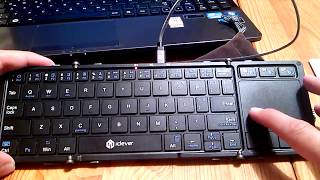 Bluetooth Tastatur mit Touchpad iClever 3 fach faltbar Windows Apple Android kompatibel [upl. by Pachston500]