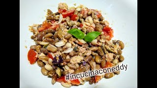 Insalata saporita di fagioli borlotti pomodori e tonno ottima fresca e facile da preparare [upl. by Ajram]