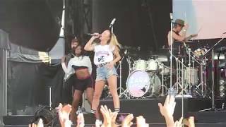 Zara Larsson  Aint My Fault  Live at Summer Sonic Osaka 2017 [upl. by Ahseetal]