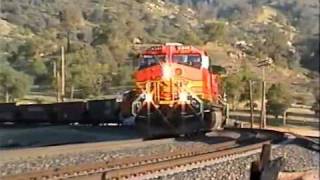 BNSF trains meet at Tehachapi Loop [upl. by Dar768]