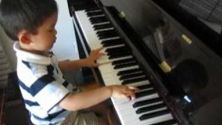 3 Year Old Plays Piano RCM Grade 3 Minuet in G Major JS Bach BWV Ahn 114 [upl. by Satterfield]