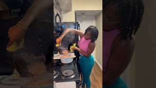 Cook dinner with me💕💚 youtubeshorts foryou subscribe [upl. by Rosinski622]