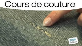 Couture  comment réparer un pantalon déchiré [upl. by Falkner]