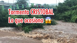 Gran Crecida de Agua en el puente el niño lo que va dejando la Tormenta CRISTOBAL [upl. by Enelhtac]