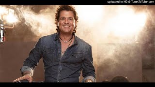 El contrabandista Carlos Vives [upl. by Brigg370]