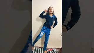 Aakriti shukla dance shortvideo viral like subscribe plz [upl. by Gnuhc]