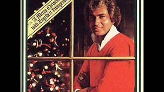 Engelbert Humperdinck quotGod Rest Ye Merry Gentlemenquot [upl. by Eidak268]