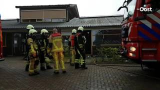 Brand in kamer van zorgcentrum in Markelo bewoner ademt rook in [upl. by Yrelav]