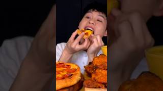 Pizza amp Chicken Asmr bonggil mukbang asmrvideo asmreating asmrvideo eating eatingshow shorts [upl. by Ak256]