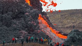 PEOPLE WERE TOO CLOSE HOW IT ALL STARTEDRAW FOOTAGE FROM THE 2ND DAYIceland Volcano20032021 [upl. by Assetak111]