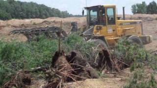 Craig Manufacturing  Land Clearing Rake on a Volvo Wheel Loader [upl. by Matthiew502]