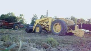 Ford 4400 Loading Manure [upl. by Frasquito]