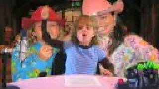 iCARLY EXPLAINED REVIEWED and STUFF by PIPER REESE Pipers PIcks TV 014 [upl. by Symer488]