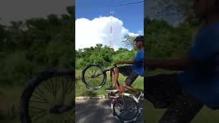 Tijereta⚡🔥reggaeton mundial baile music stunt part1 bicicleta bikelife [upl. by Nessy]