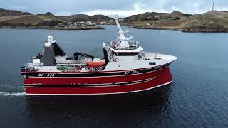 BF326 Venture IIII coming into Kinlochbervie harbour [upl. by Elylrac]