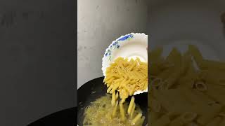 White sauce chicken pasta💅🏻🍝🔪shorts youtubeshorts [upl. by Normalie]