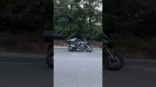 Tarafını seç  S1000XR VS STREET TRIPLE 765 S [upl. by Gregor]