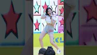 버스터즈 BUSTERS 민지Minji Aiya 아이야 2023 캐릭터 라이선싱 페어 축하공연코엑스 직캠 세로 fancam 230715 [upl. by Adorl]