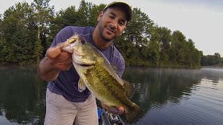 BASS FISHING SLIDER HEAD w a TRICKWORM [upl. by Scrivens419]