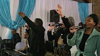 Worship Song Umoya Wami Uyakudumisa [upl. by Sirrep]