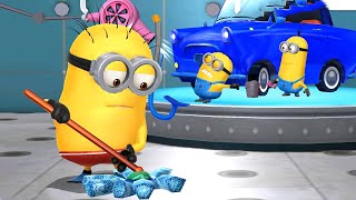 Snorkeler Minion diving with submarine in the AVL Map [upl. by Catharina]