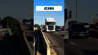 SCANIA VS VOLVO treta caminhões [upl. by Yenruoj225]