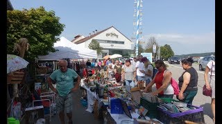 Flohmarkt 2017  Tausende Besucher kamen [upl. by Akitahs]