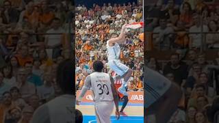 Tavares Del Real Madrid PARA DENTRO Destrozando el aro Leyma Coruña VS Real Madrid Ligs Endesa [upl. by Kruse]