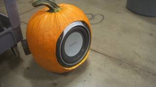 BUMPIN PUMPKIN SPEAKER BOX  8quot WOOFER  HAPPY HALLOWEEN 2011 [upl. by Daraj]