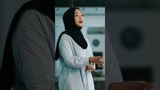 Berita Kepada Kawan  Ebiet G Ade  Cover Yolan Juliendrie [upl. by Shushan439]