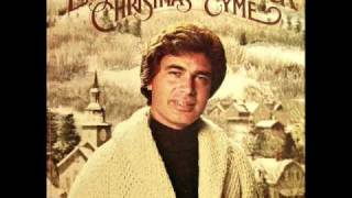 Engelbert Humperdinck  The Christmas Song [upl. by Enneirb25]