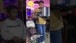 Manguito Biche La mejor intro del vallenato Diomedes Díaz e Iván Zuleta [upl. by Akerdnahs]