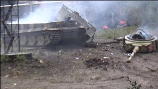 Stahl auf der Heide 2014 ♦ Panzer Tiger I Modell explodiert Explosion Modellbau RC Tank exploding [upl. by Nytsuj]