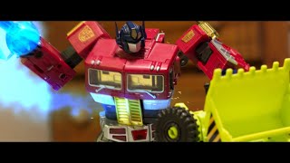 Transformers Devastation  Optimus VS Constructicons StopMotion [upl. by Dnalram]