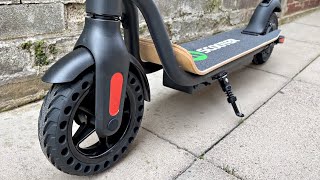 Megawheels S10BK Electric Scooter  250W Motor  25KMH Speed  22KM Range  ONLY £191 [upl. by Elyse]