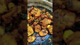 Vazhakkai Poriyal 😋🤤😍 vazhakkai poriyal food cooking vazhakkaivaruval shorts shortsvideo [upl. by Luht]