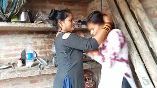 badi chhoti bahan ki ladai 🤼🤼 subscribe my channel 🙏 [upl. by Smoht823]