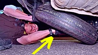 Mechanic Checks Cop’s Tire Then Spots Green Nest Inside [upl. by Ophelie365]