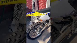 Suzuki rm 250 Lectron carb installed let me now how it sound [upl. by Eenrahc]