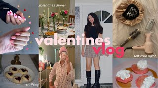 VALENTINES VLOG 𓆩♡𓆪 galentines party thrifting self care night [upl. by Miguel]