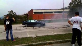 Opel Calibra 20 Turbo Burnout How to sjebati auto [upl. by Nary378]