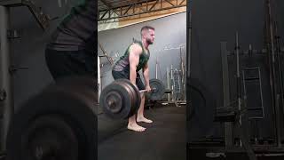 Levantamento terra de 210kg 5rep [upl. by Ahsilra]