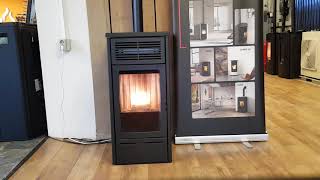 Opstart van pelletkachel Edilkamin Slide Start up pelletstove Edilkamin Slide [upl. by Lielos261]