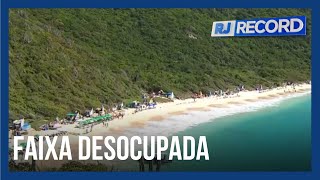 Donos de bares na praia do Forno em Arraial do Cabo têm 48 horas para desocuparem faixa de areia [upl. by Chita234]